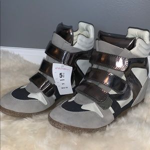 Wedge Sneakers- xhilaration size 5 1/2